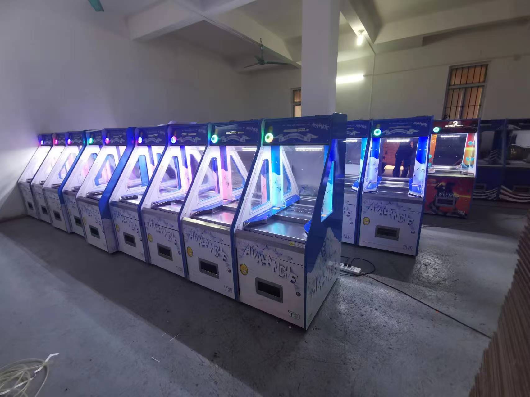 coin pusher quarter machine coin pusher machine with bill changer coin pusher quarter machine coin pusher machine with bill changer